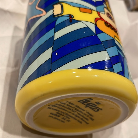 The Beatles Yellow Submarine Love is All You Need Mug - Picture 5 of 5